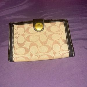 Coach planner holder